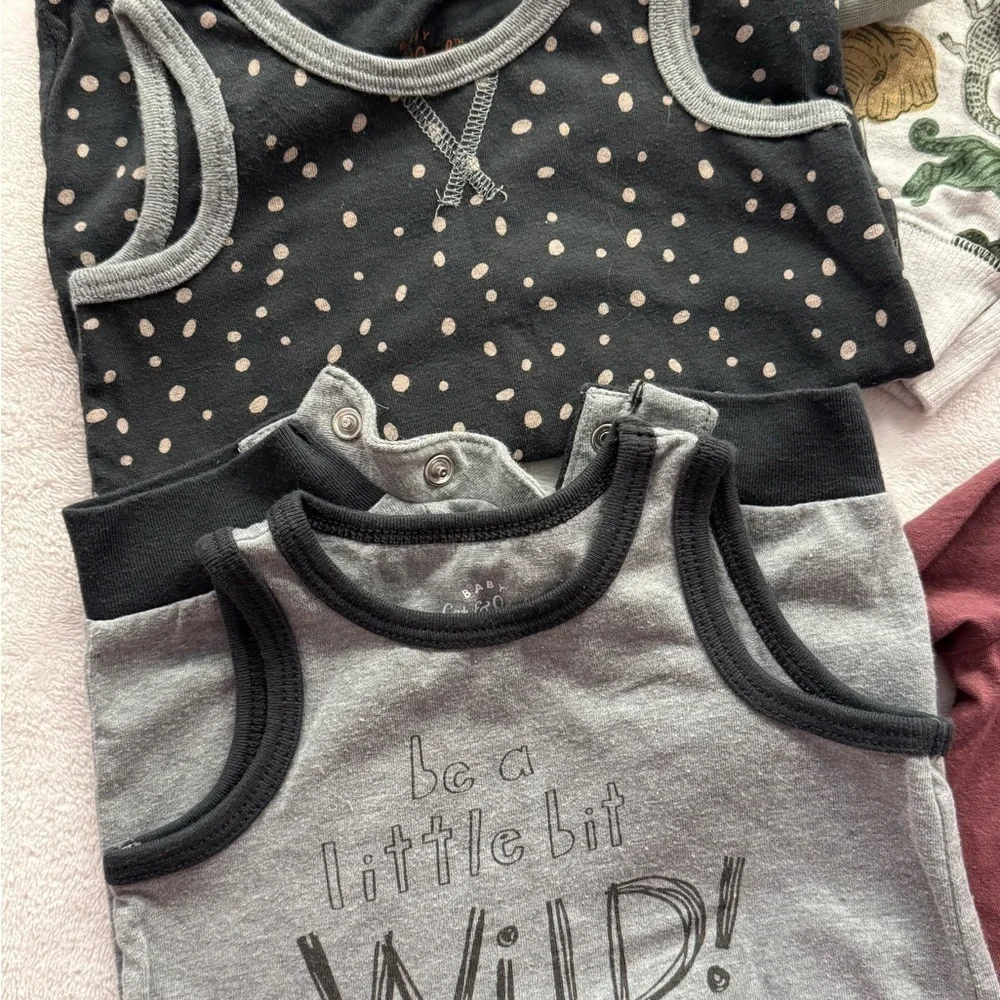 Bundle of Baby Rompers, Onesies and 1 pair of Pants!  0-3 Months  NWOT